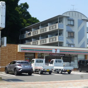 セブンイレブン幸袋店