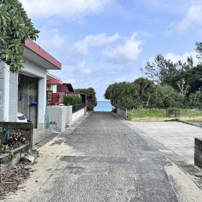 前面道路、赤尾木海岸近傍