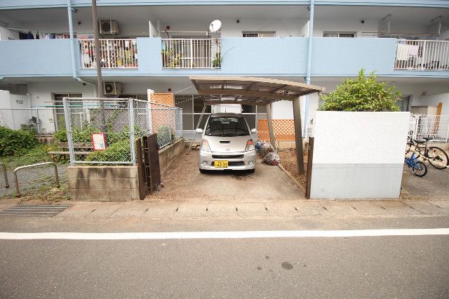 【その他設備】駐車場１台付き分譲賃貸♪