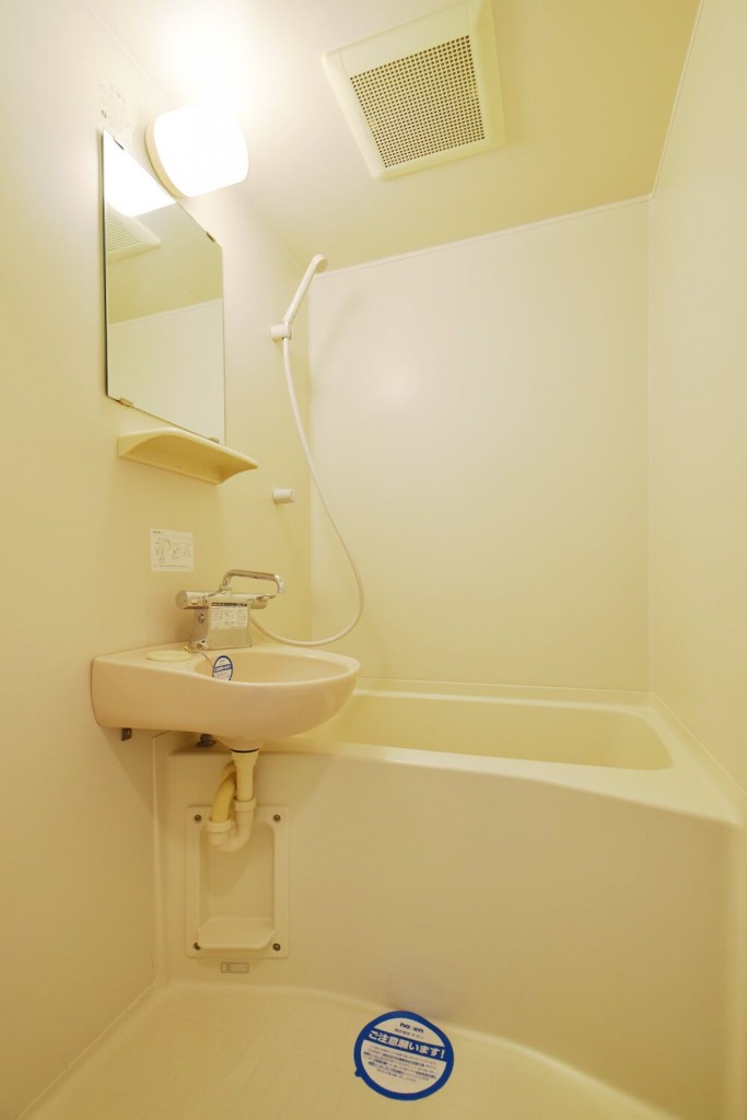 【浴室】温度調節機能付水栓新品取替予定♪