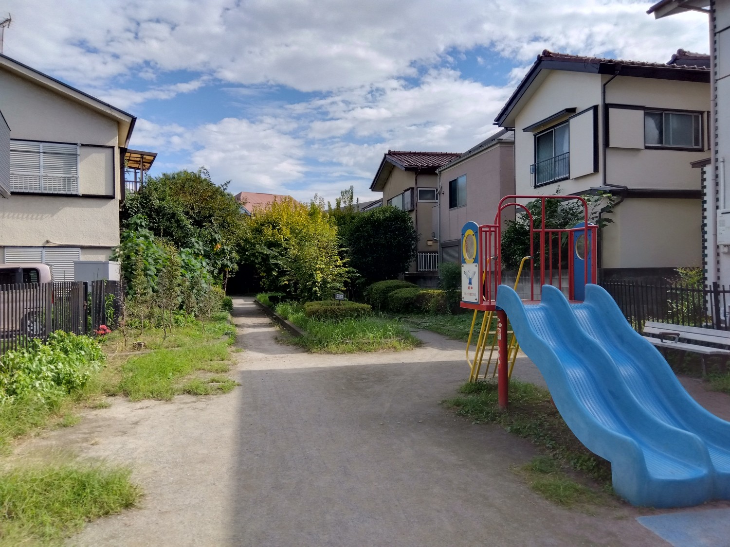 野川緑地公園まで130m