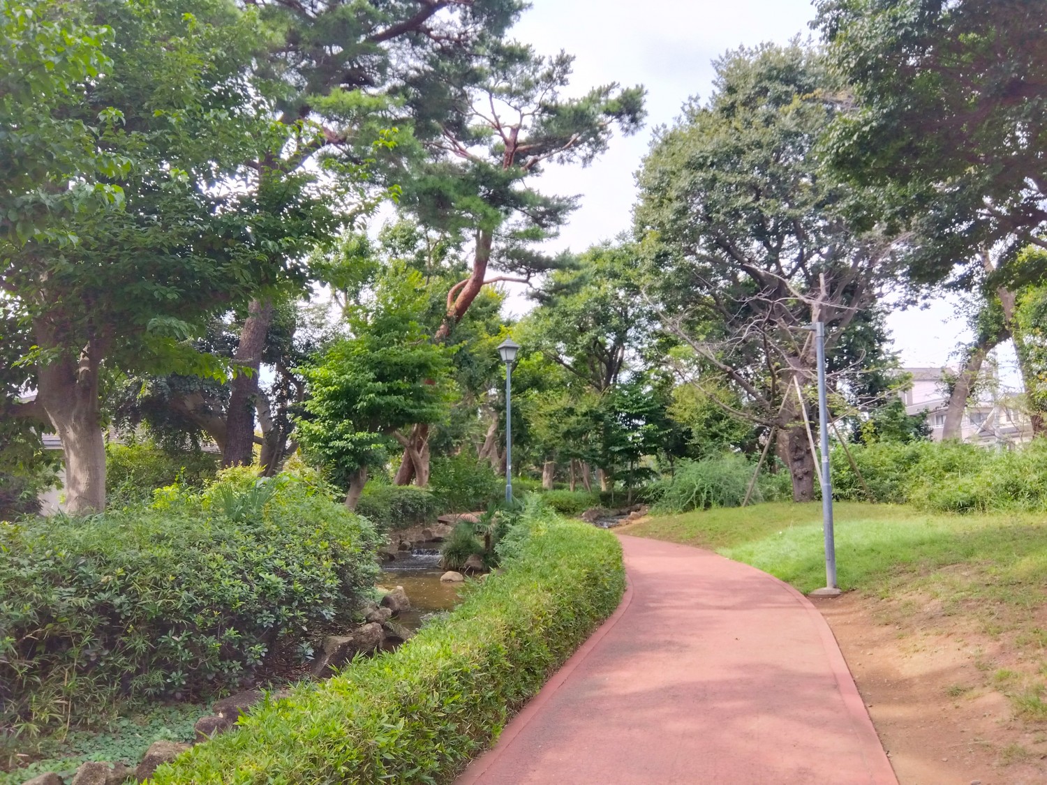 西河原自然公園まで230m