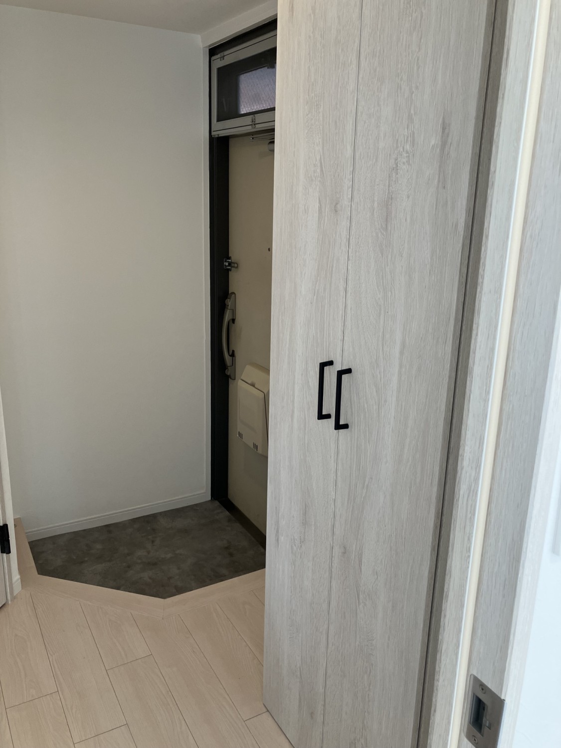 シューズボックス