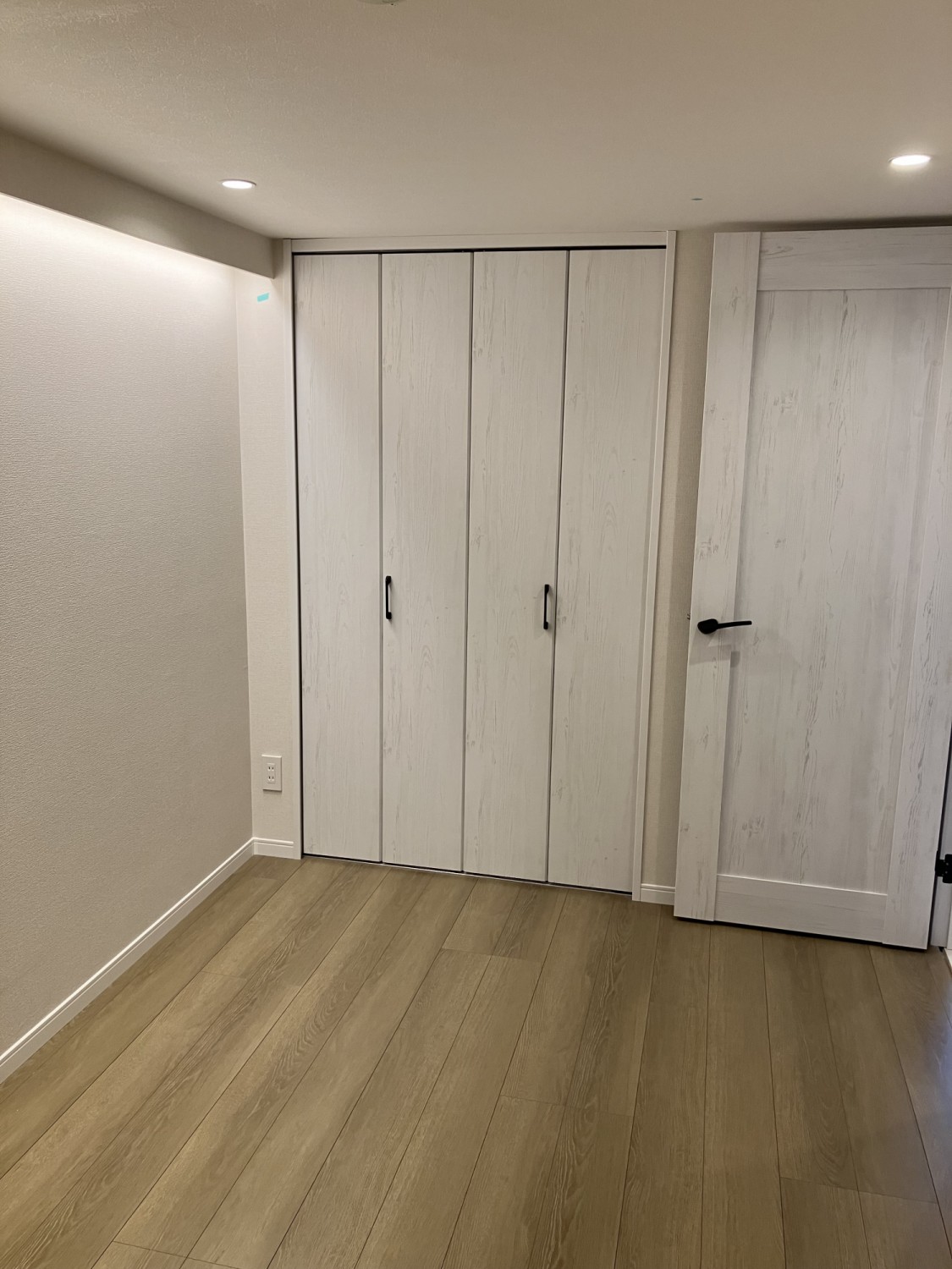 サービスルーム約５帖