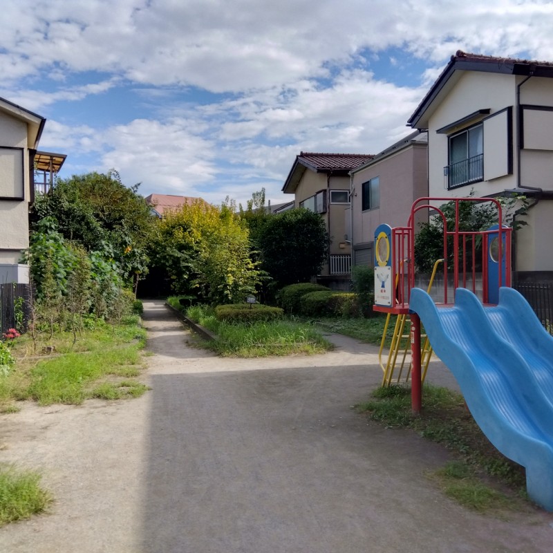 野川緑地公園まで130m